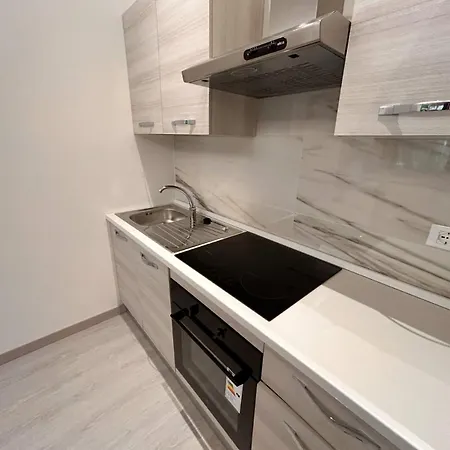 Trilo Momo Con Aria Condizionata, Wifi, Posto Auto E Piscina Daire