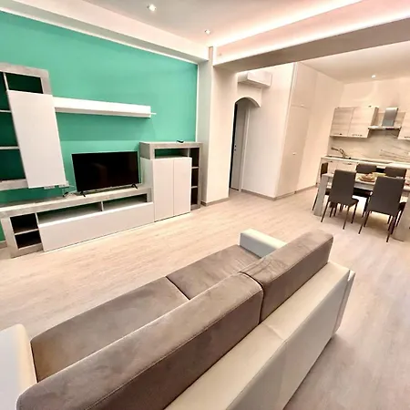 Trilo Momo Con Aria Condizionata, Wifi, Posto Auto E Piscina Marcelli