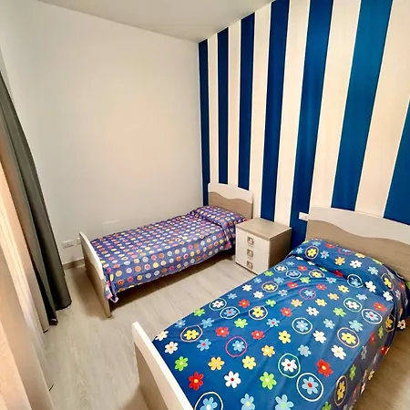 Trilo Momo Con Aria Condizionata, Wifi, Posto Auto E Piscina Marcelli