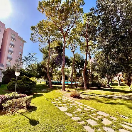 Apartment Trilo Momo Con Aria Condizionata, Posto Auto E Piscina