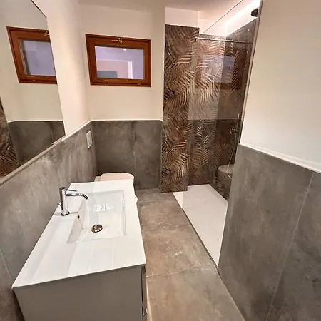 Trilo Momo Con Aria Condizionata, Wifi, Posto Auto E Piscina Daire Marcelli