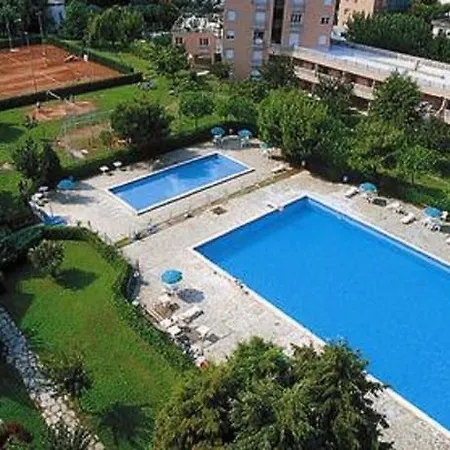 Trilo Momo Con Aria Condizionata, Posto Auto E Piscina *